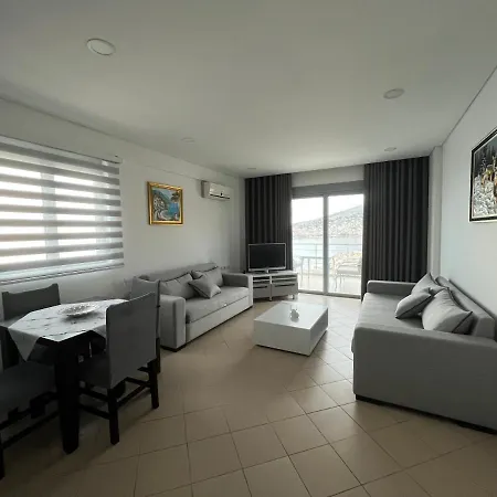 Apartman Lorenso *