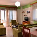Lorenso Sarandë
