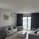 公寓 Lorenso Sarandë