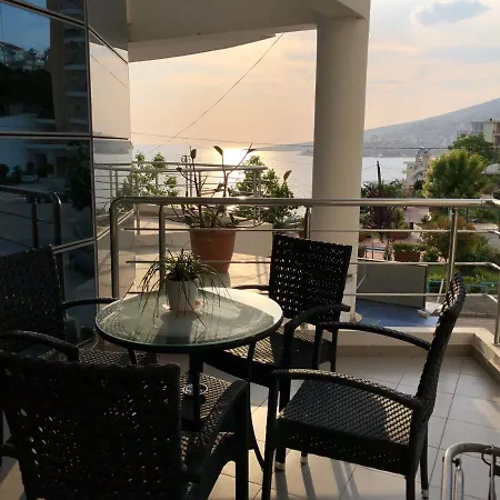 Lorenso 公寓 Sarandë