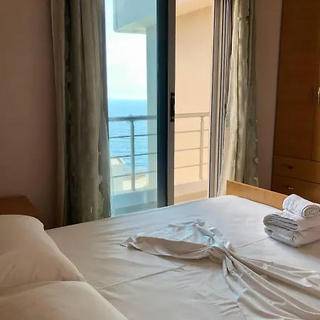 公寓 Lorenso Sarandë