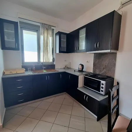 公寓 Lorenso Sarandë