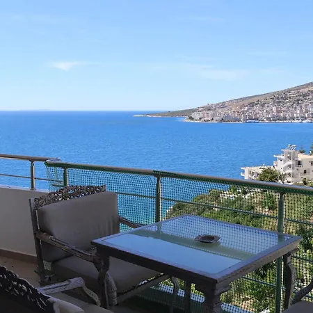 Lorenso Apartment *