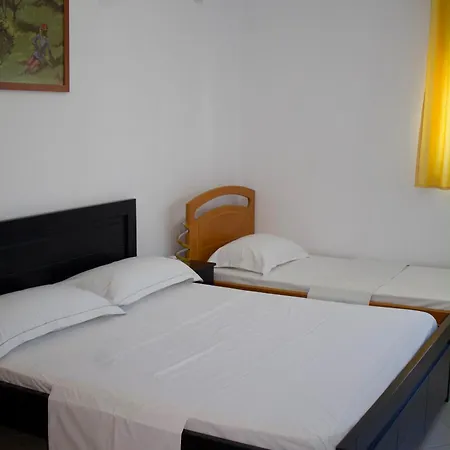 Lorenso Apartment Sarande
